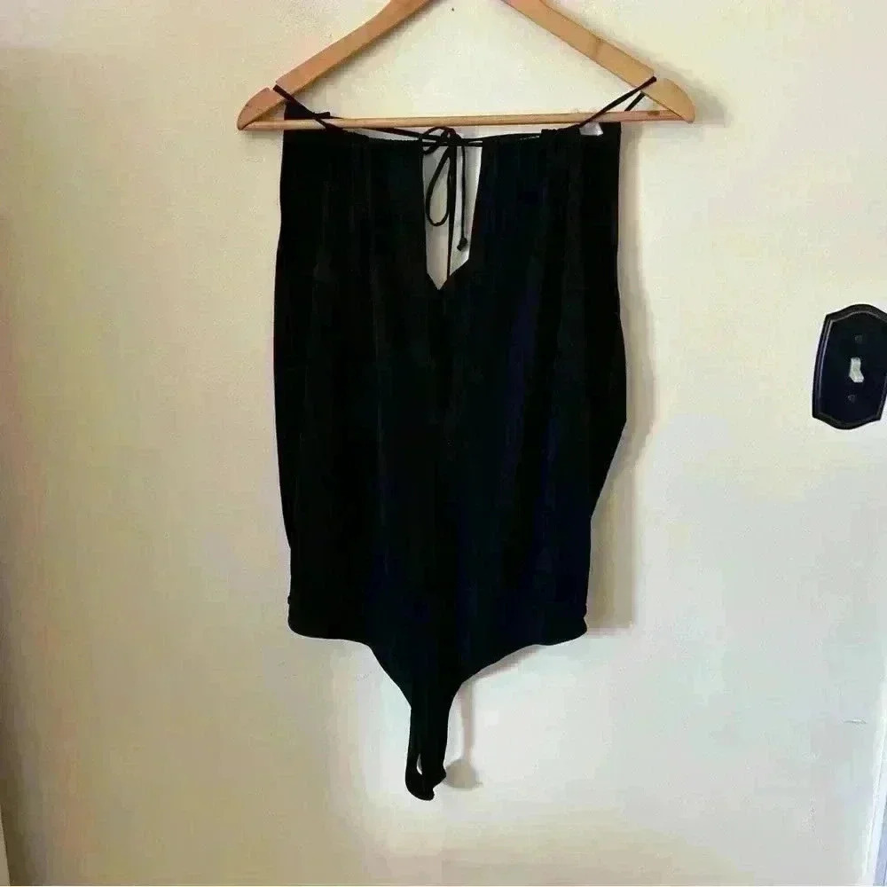 BCBG Generation Black Deep V Bodysuit Size L